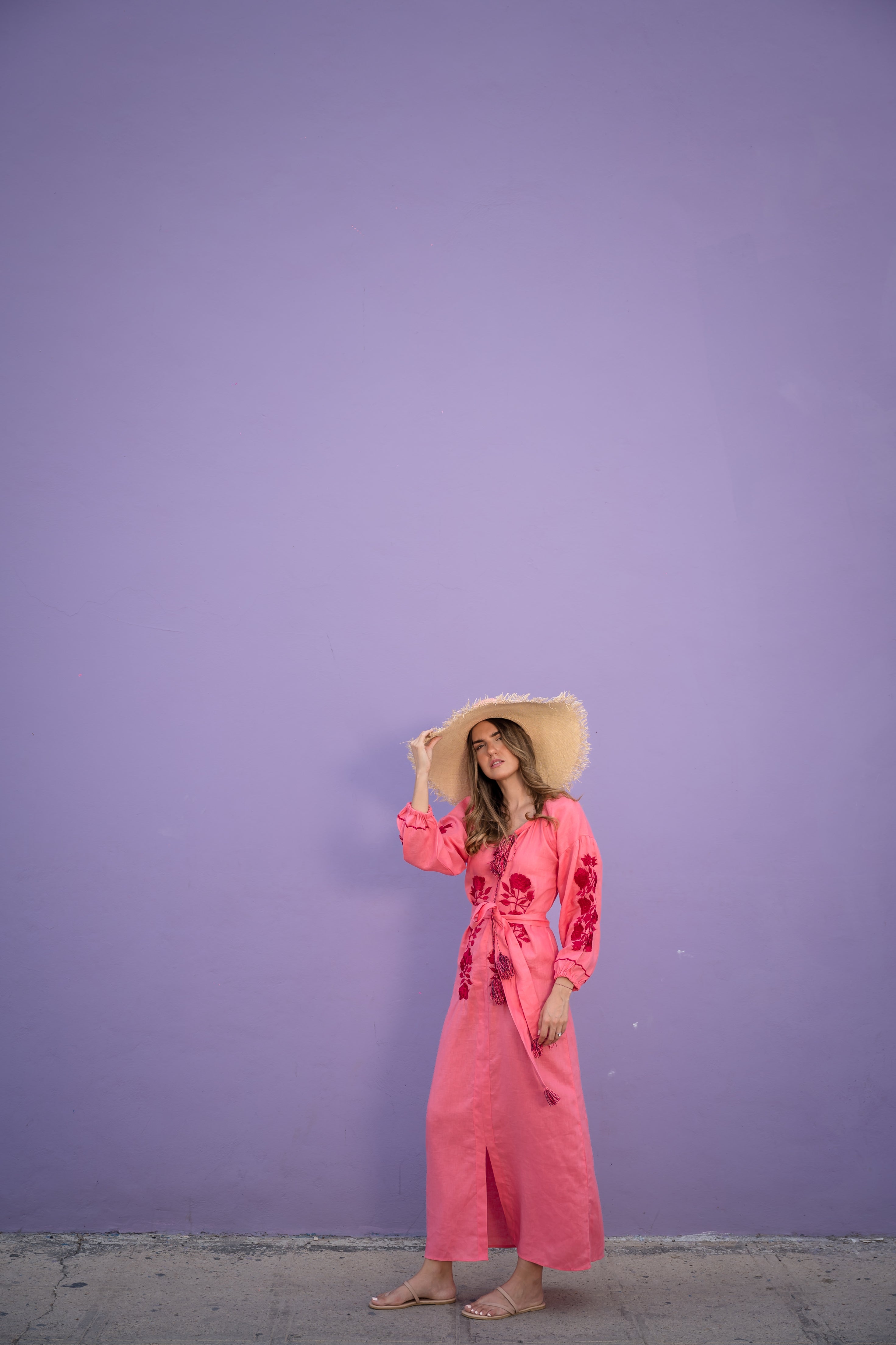 Túnica lino bordada coral claro