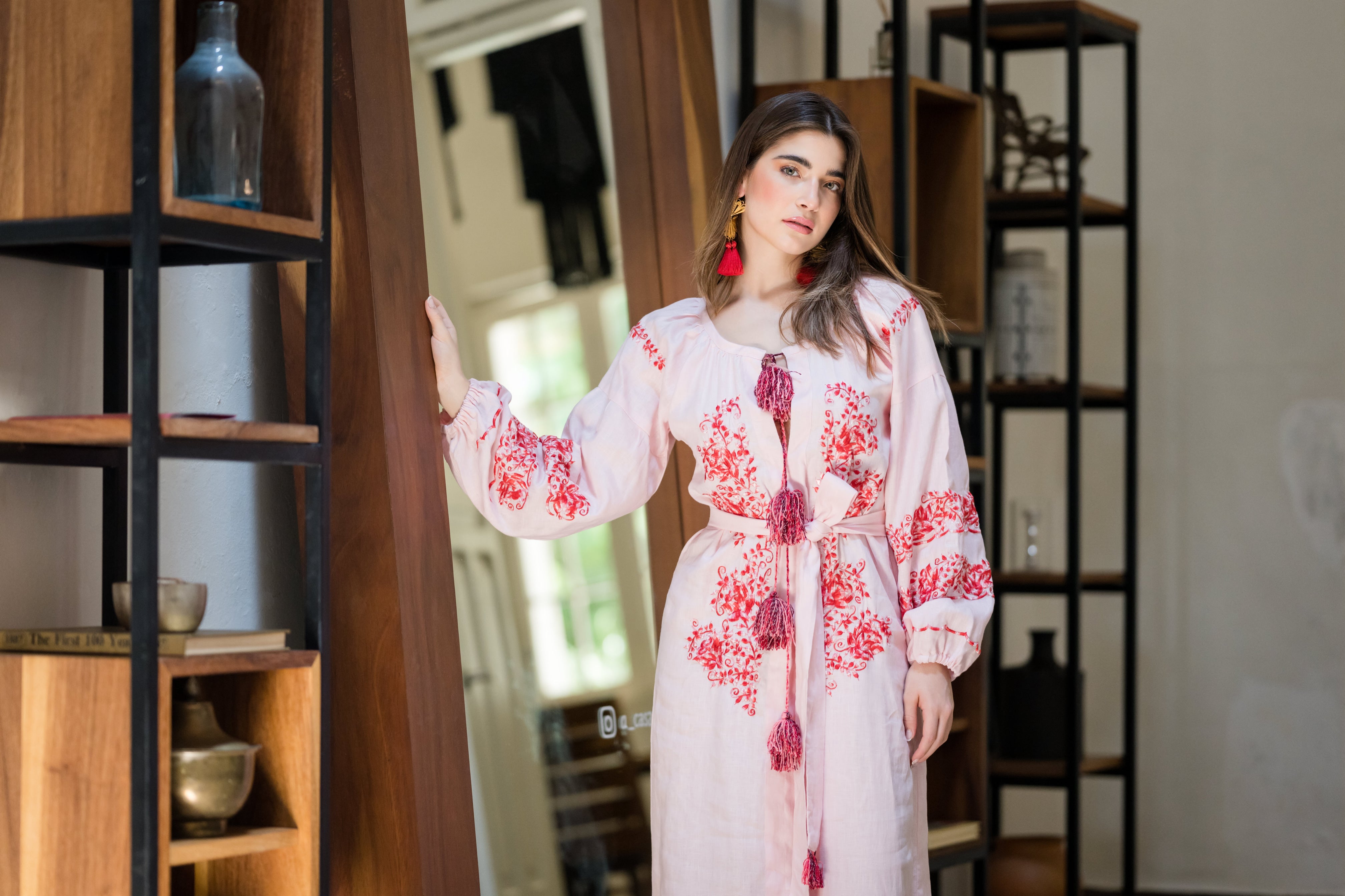 Túnica de lino rosa con rojo